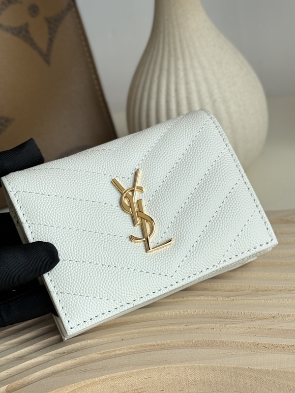 イヴサンローラン財布細部ディテール